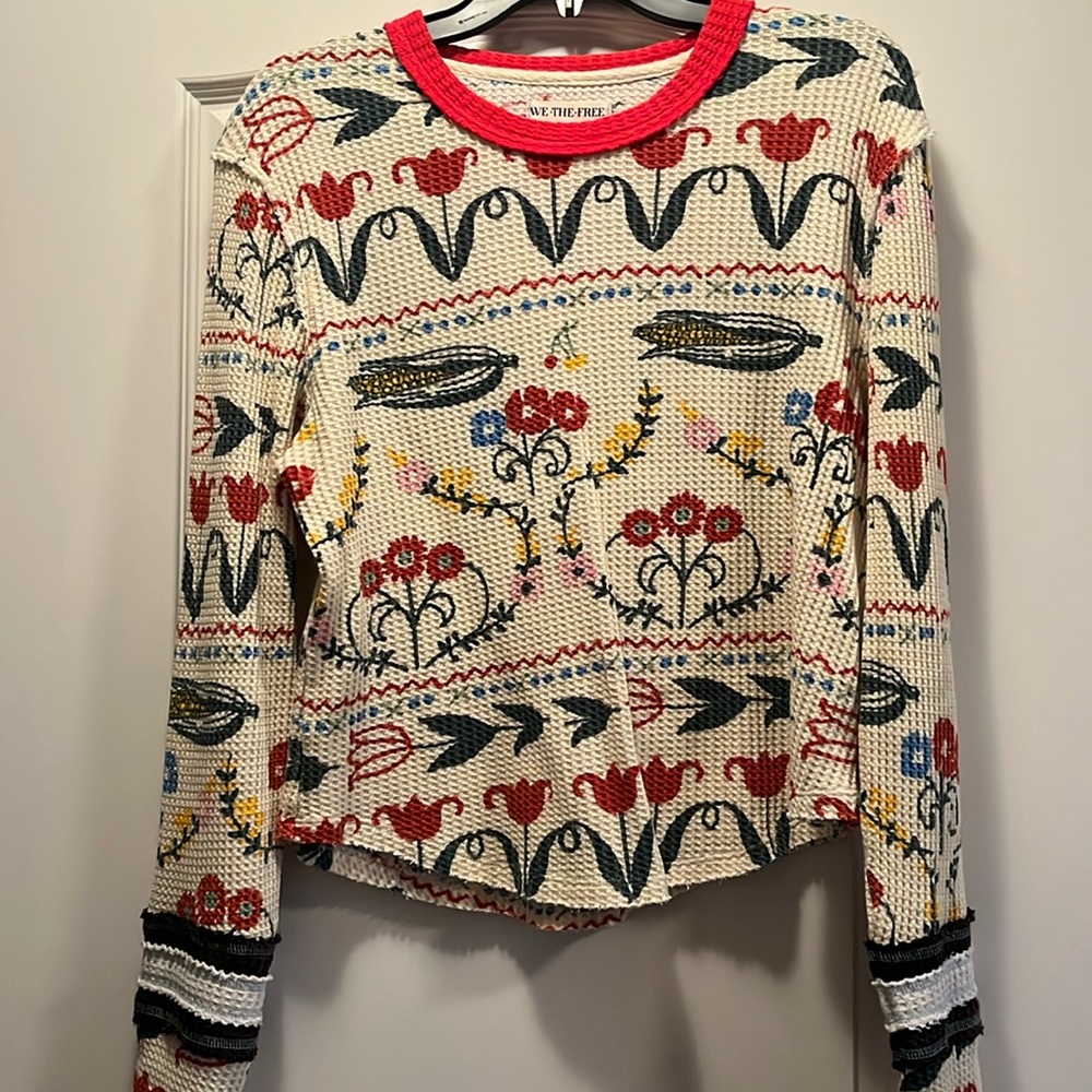 Free People Fall themed thermal size medium